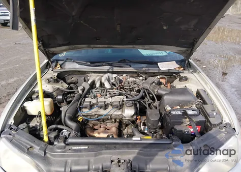 1998 Lexus Es 300 from USA, damaged, VIN JT8BF28G4W5051192